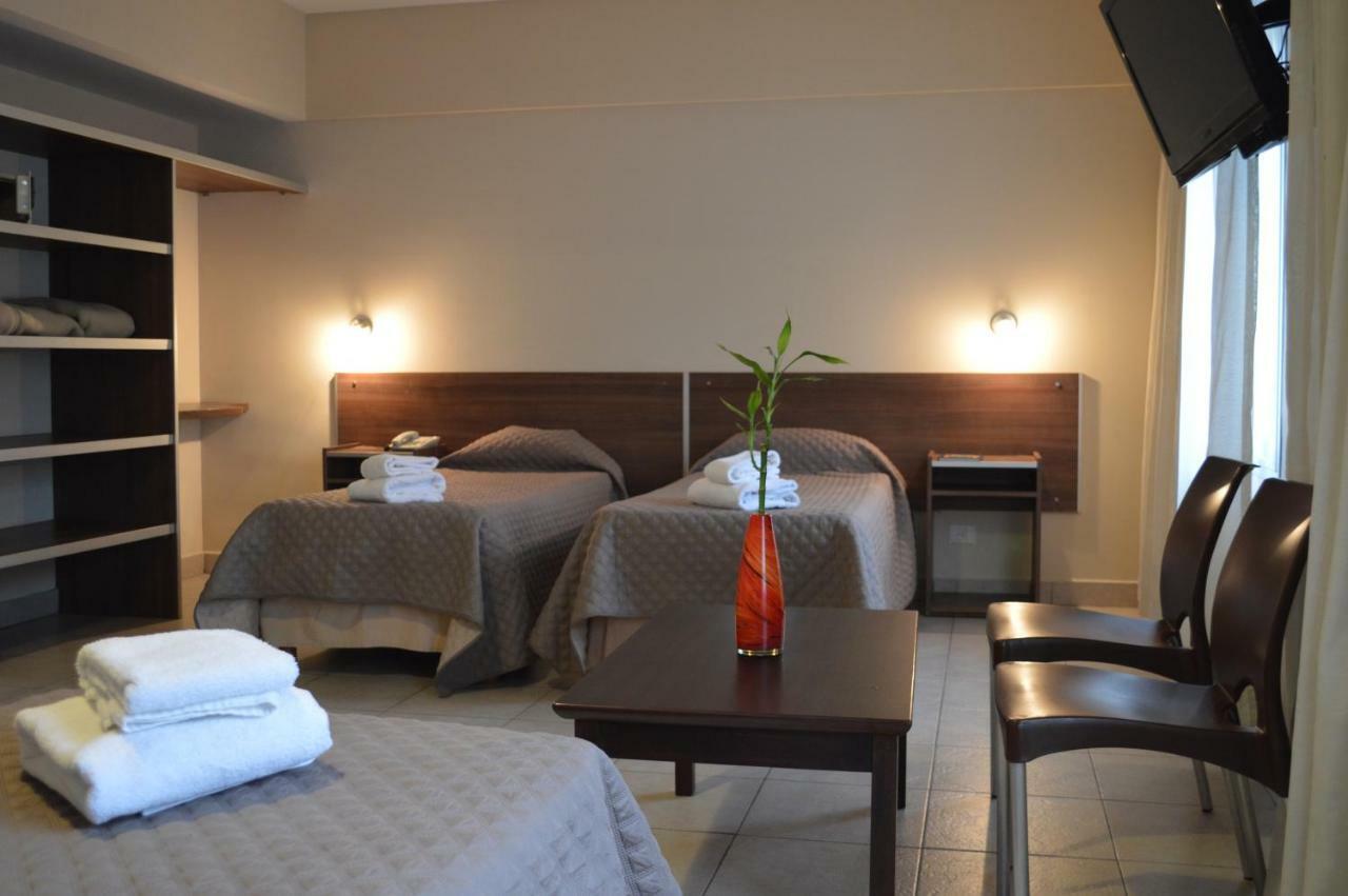 Destino Real Hotel บัวโนสไอเรส ภายนอก รูปภาพ