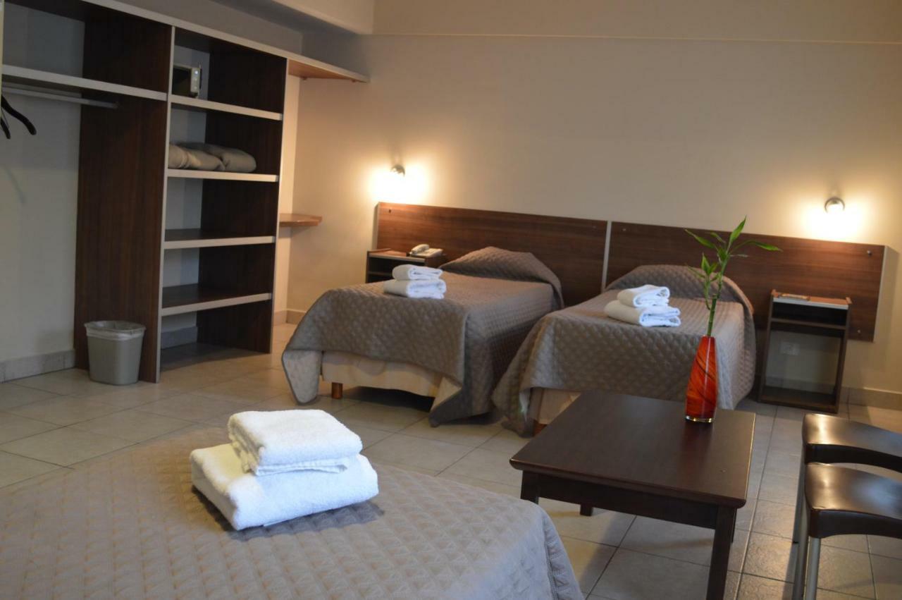 Destino Real Hotel บัวโนสไอเรส ภายนอก รูปภาพ